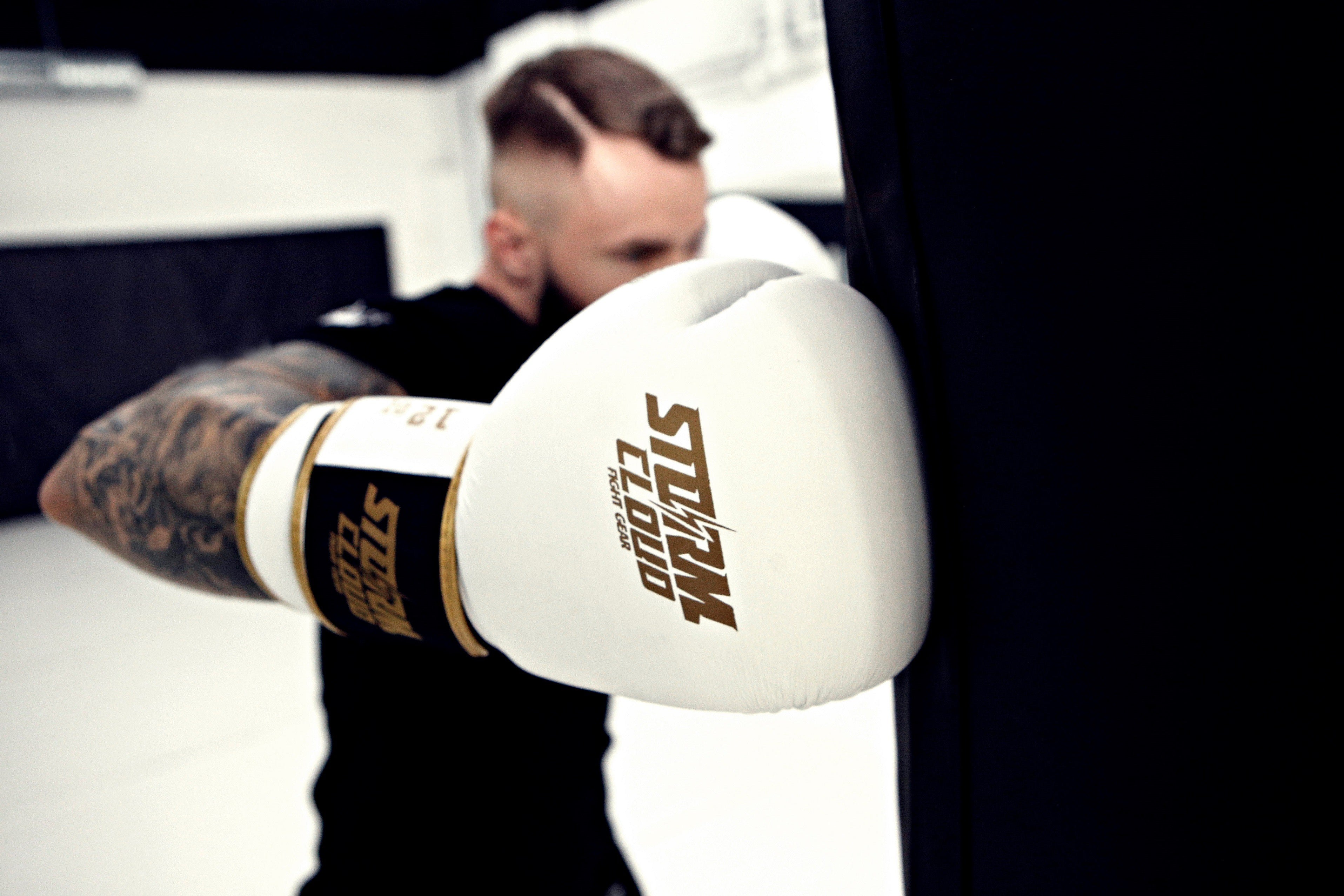 StormCloud Rękawice Bokserskie ze skóry naturalnej Boxing Pro Białe/Złote