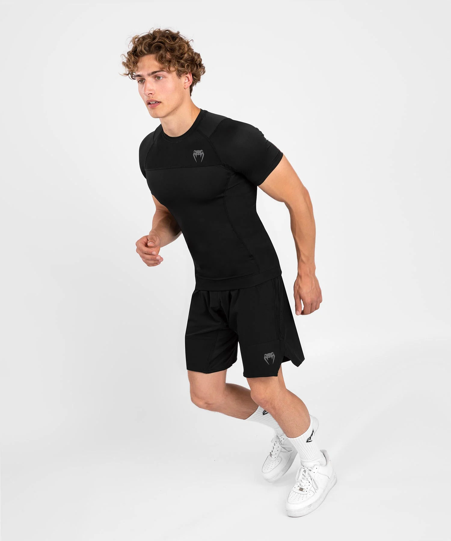Venum Rashguard Męski G-Fit AIR Krótki rękaw Czarny