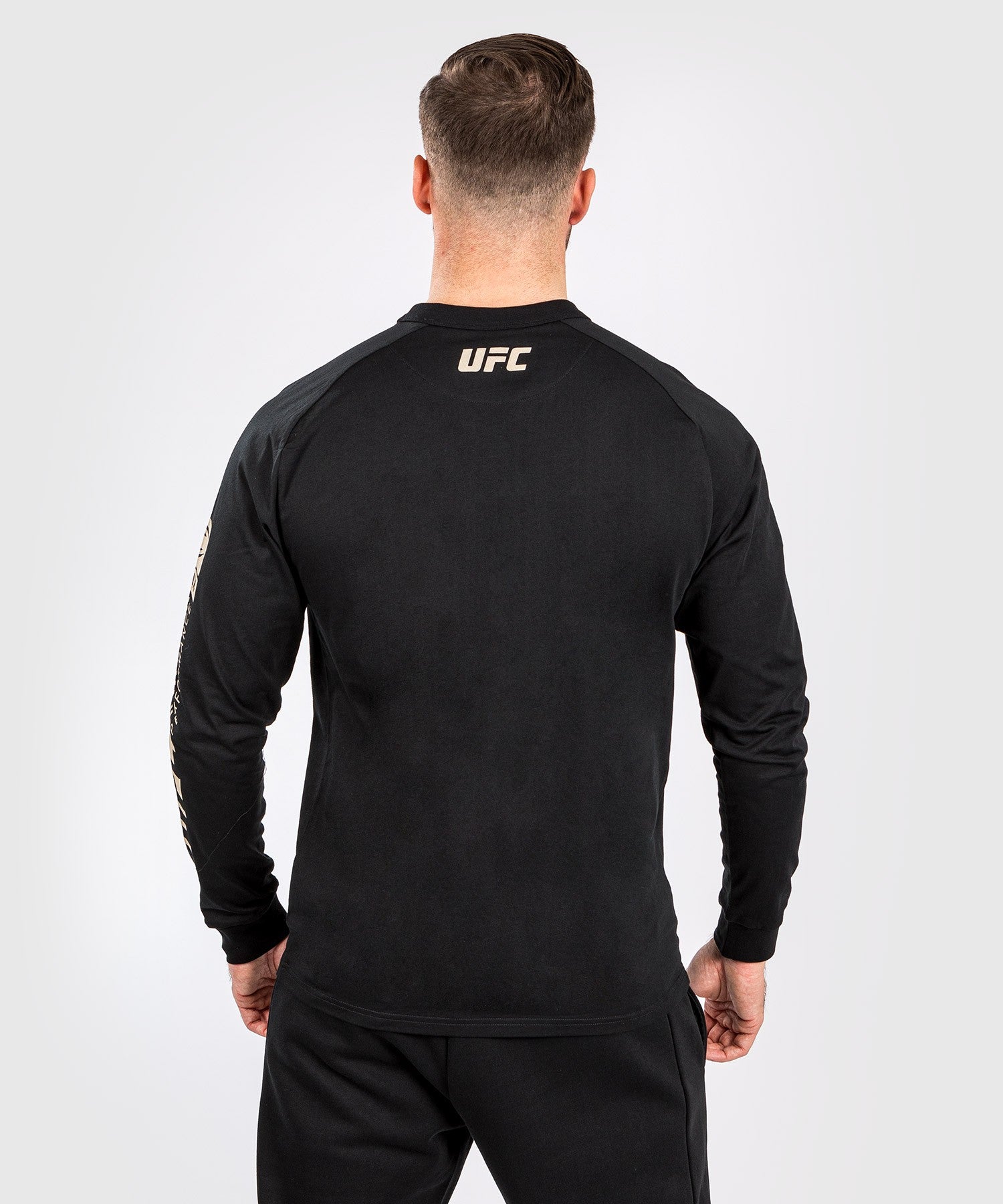 Venum UFC Authentic Fight Week 3.0 Longsleeve Adrenaline Czarny