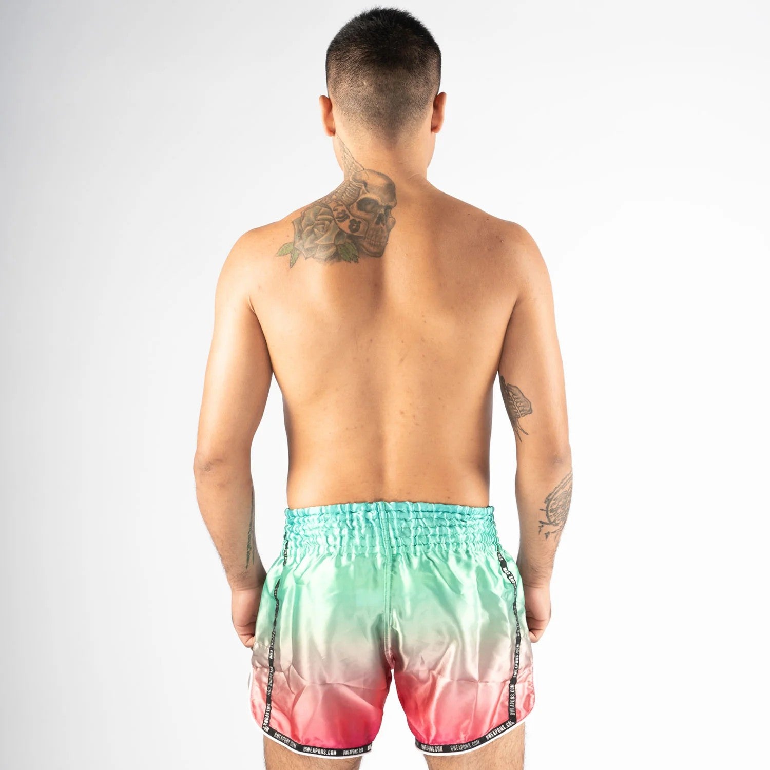 8 Weapons Spodenki Muay Thai Vivo Mesosphere