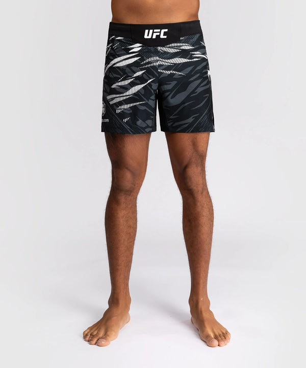 Venum Spodenki do MMA Short Fit UFC Fusion Authentic Fight Night Czarne