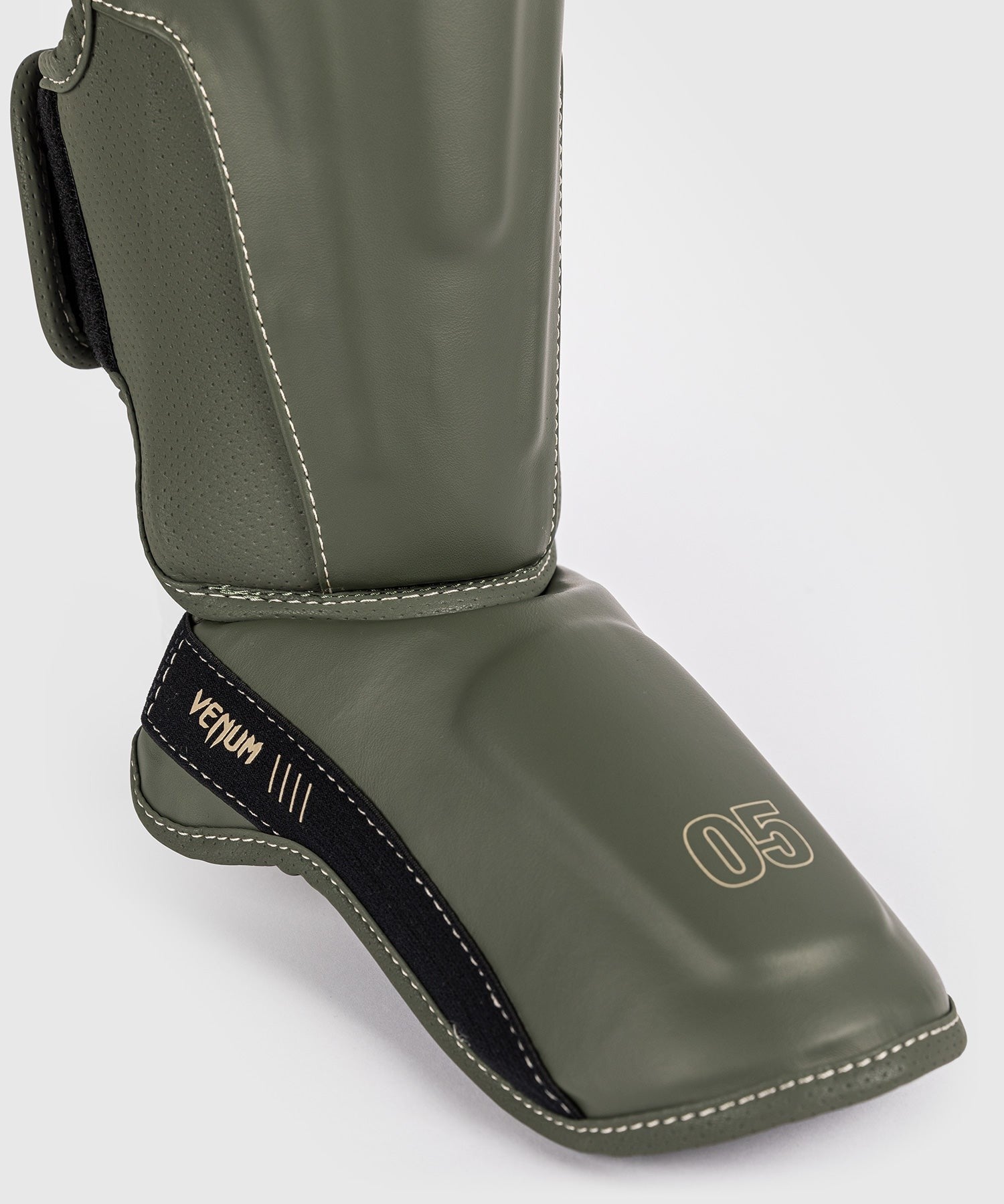 Venum Ochraniacze Piszczeli Impact Evo Military Green