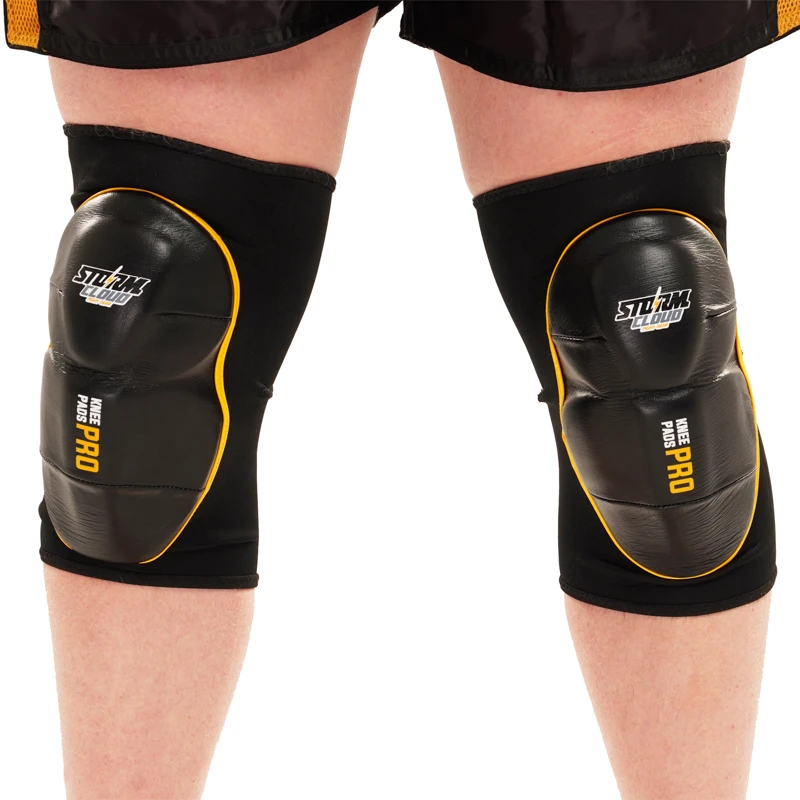 Zestaw MMA Premium Rękawice MMA Hurricane 2.0 Czarne + Ochraniacze Kolan Combat + Ochraniacz Szczęki OPRO Silver + Owijki 2,5M