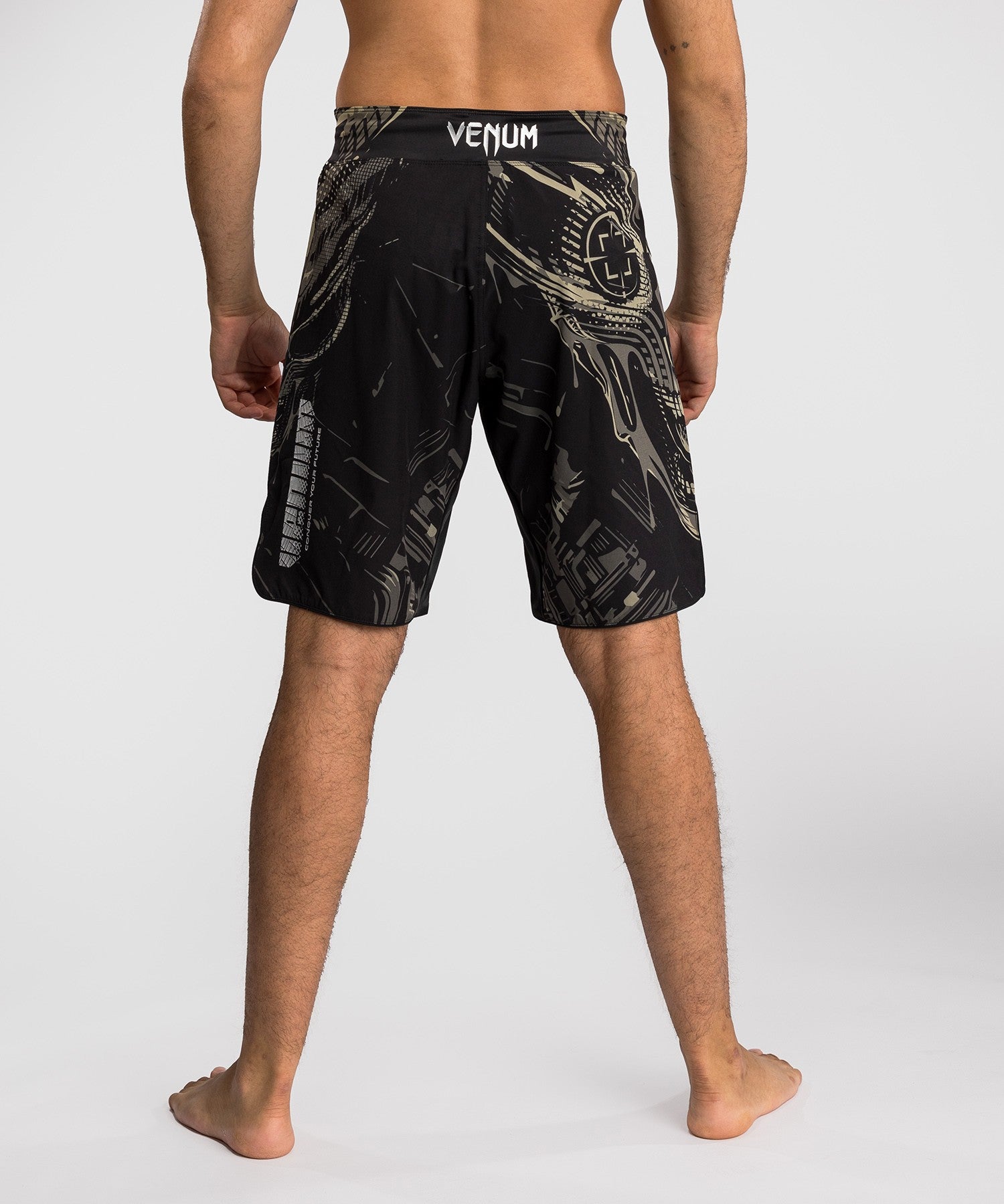 Venum Spodenki MMA Invader Czarne/Piaskowe