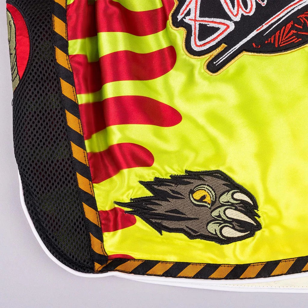 8 Weapons Spodenki Muay Thai Jurassic