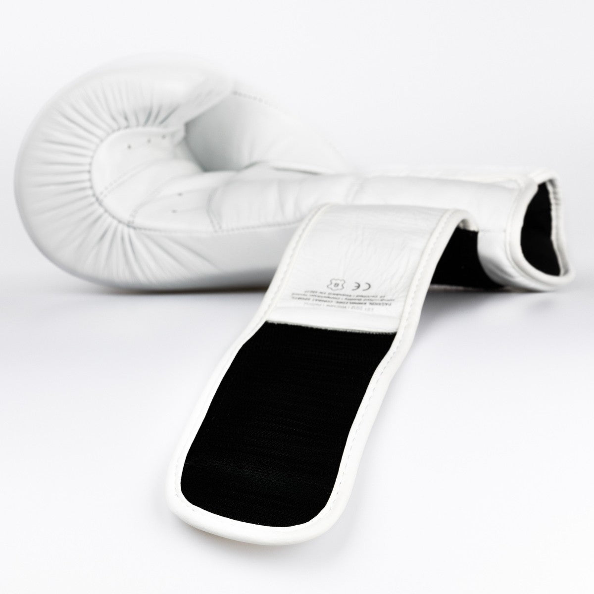 StormCloud Rękawice Bokserskie ze skóry bydlęcej Boxing Pro 2.0 Białe/Srebrne