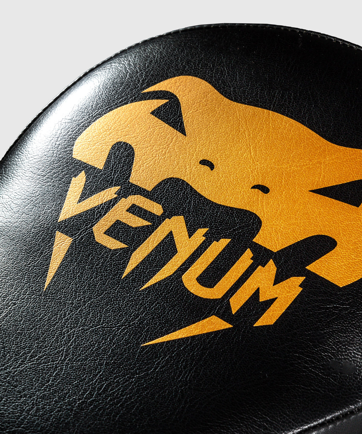 Venum Tarcze Bokserskie Light Focus Mitts Czarne/Złote