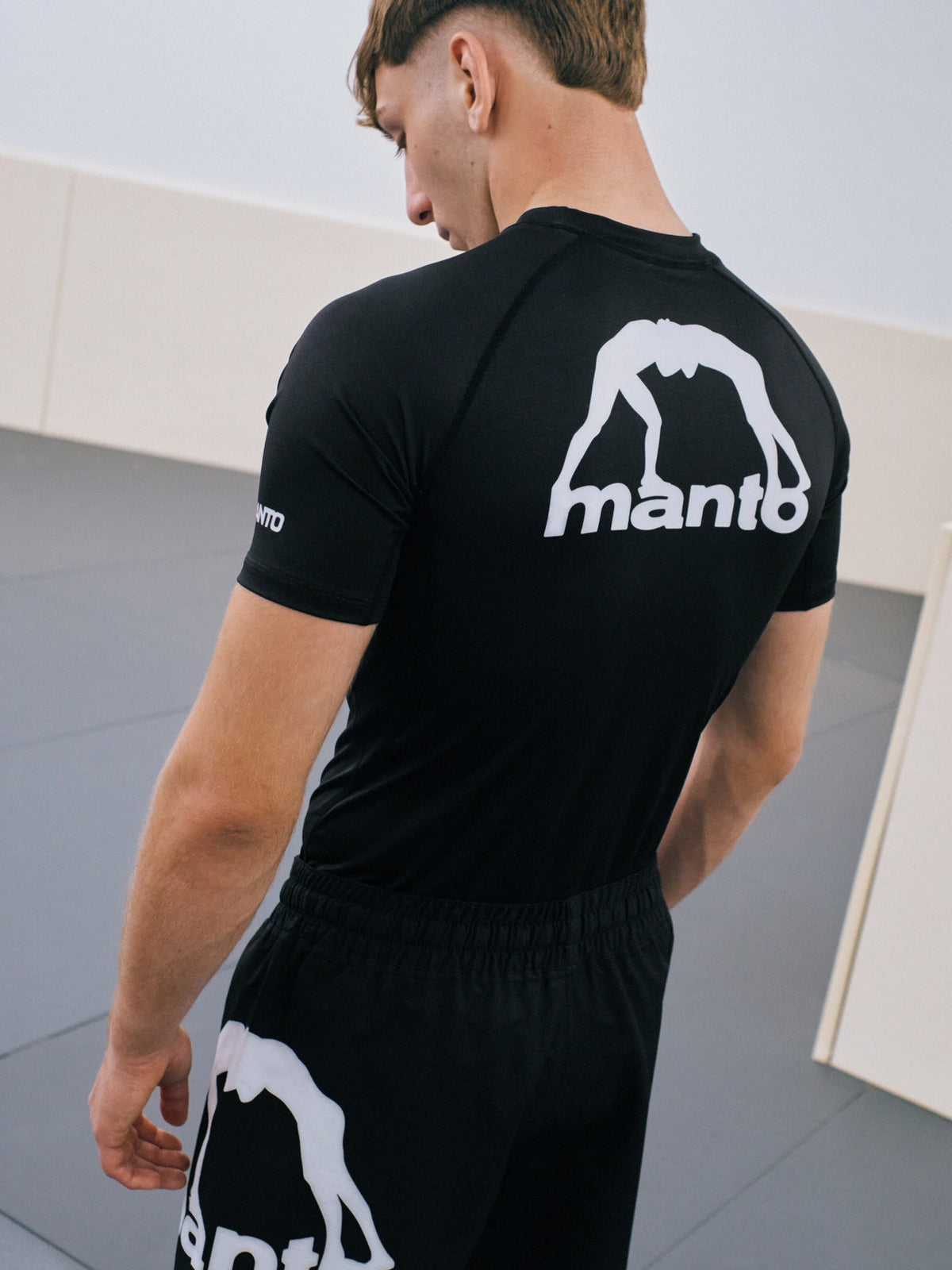 MANTO Rashguard Męski Krótki Rękaw LOGO DUAL Czarny