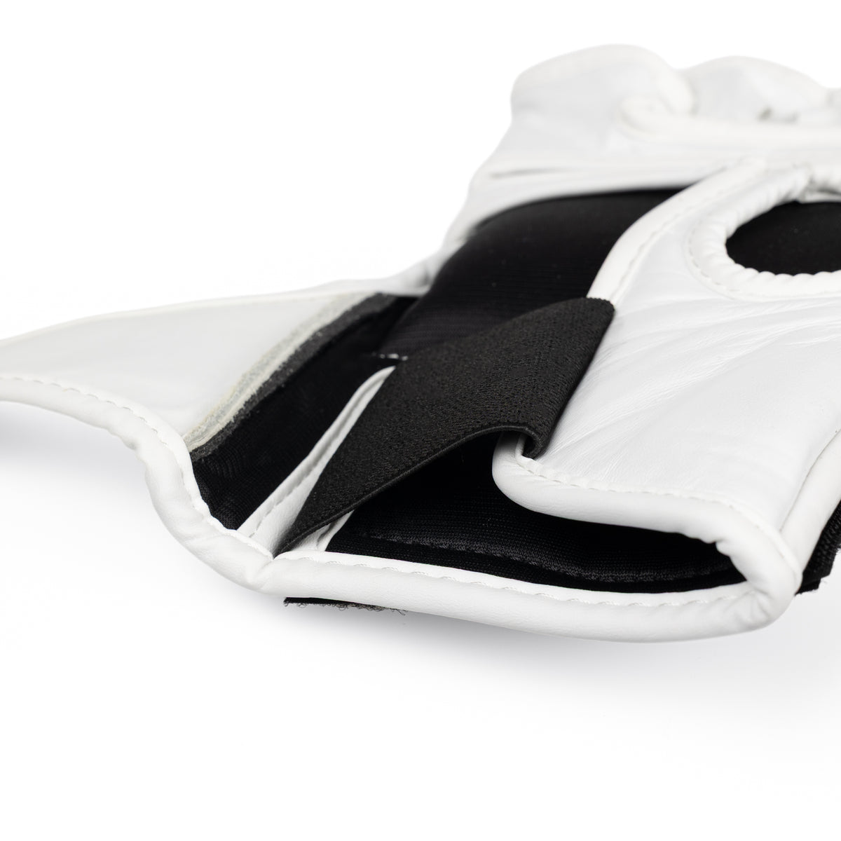 StormCloud Rękawice do MMA Hurricane 3.0 4oz bez kciuka Białe/Srebrne