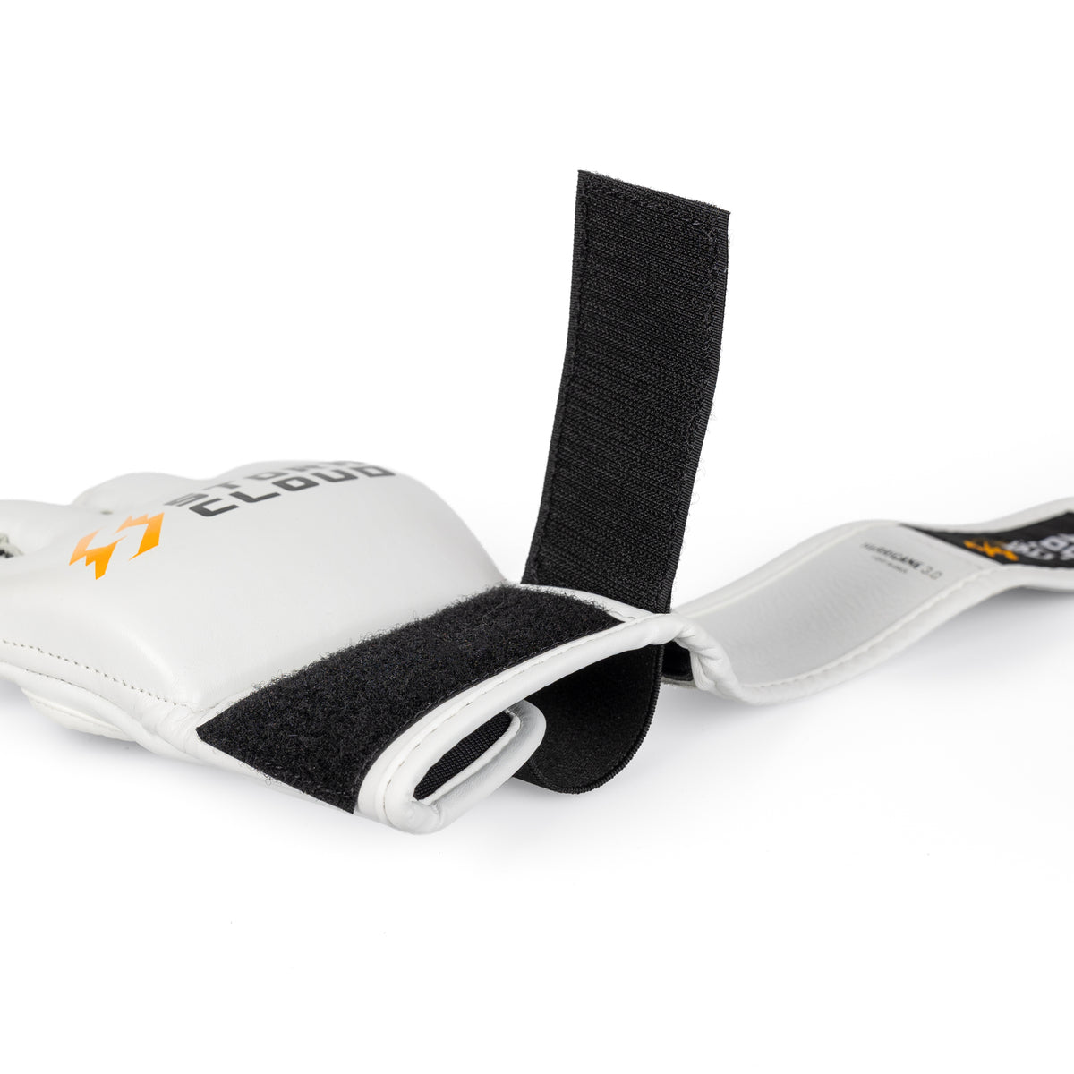 StormCloud Rękawice do MMA Hurricane 3.0 4oz bez kciuka Białe