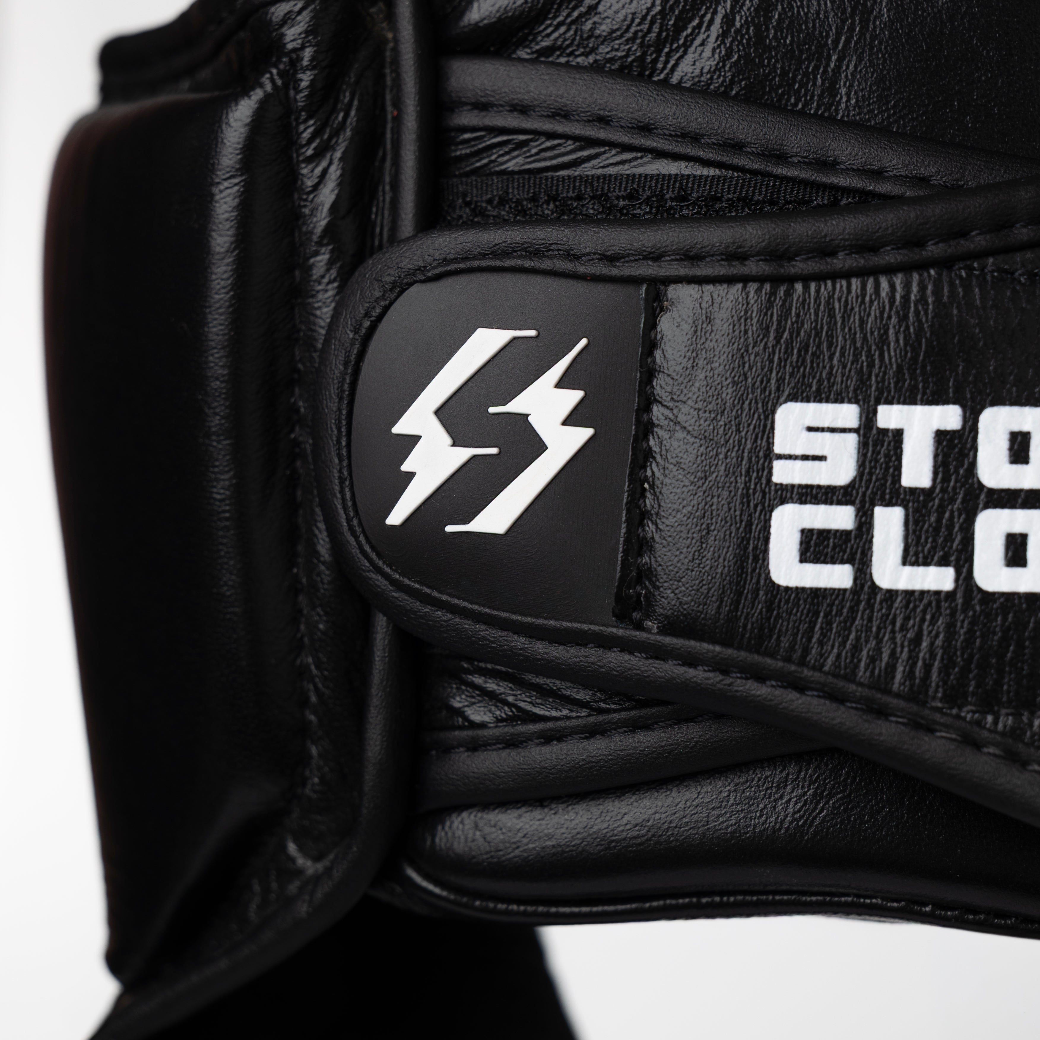 StormCloud Kask Turniejowy Competitor Czarny