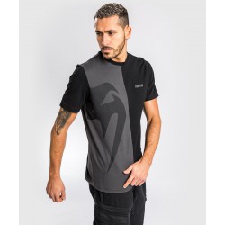 Venum T-shirt Giant Split Czarne/Złote - sklep MMAniak.pl
