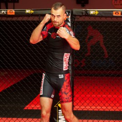 Extreme Hobby Spodenki Athletic Red Warrior - sklep MMAniak.pl