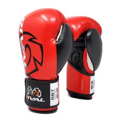 Czarno-czerwone rękawice bokserskie przyrządowe Rival RB7 | MMAniak.pl