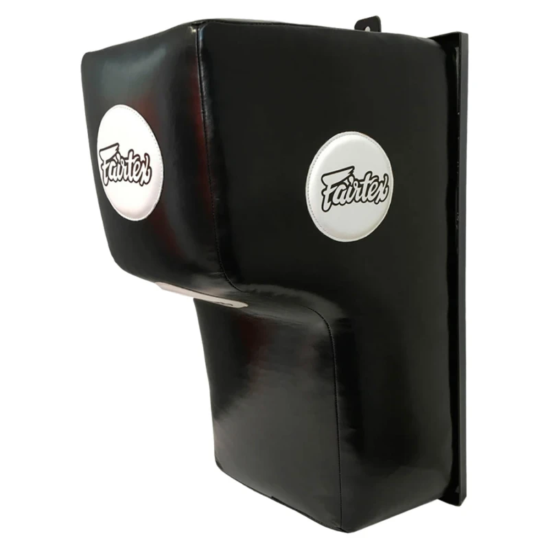 Fairtex Tarcza Ścienna z Daszkiem UC1 Czarna