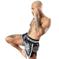 8 Weapons Spodenki Muay Thai Sak Yant Tigers Czarne