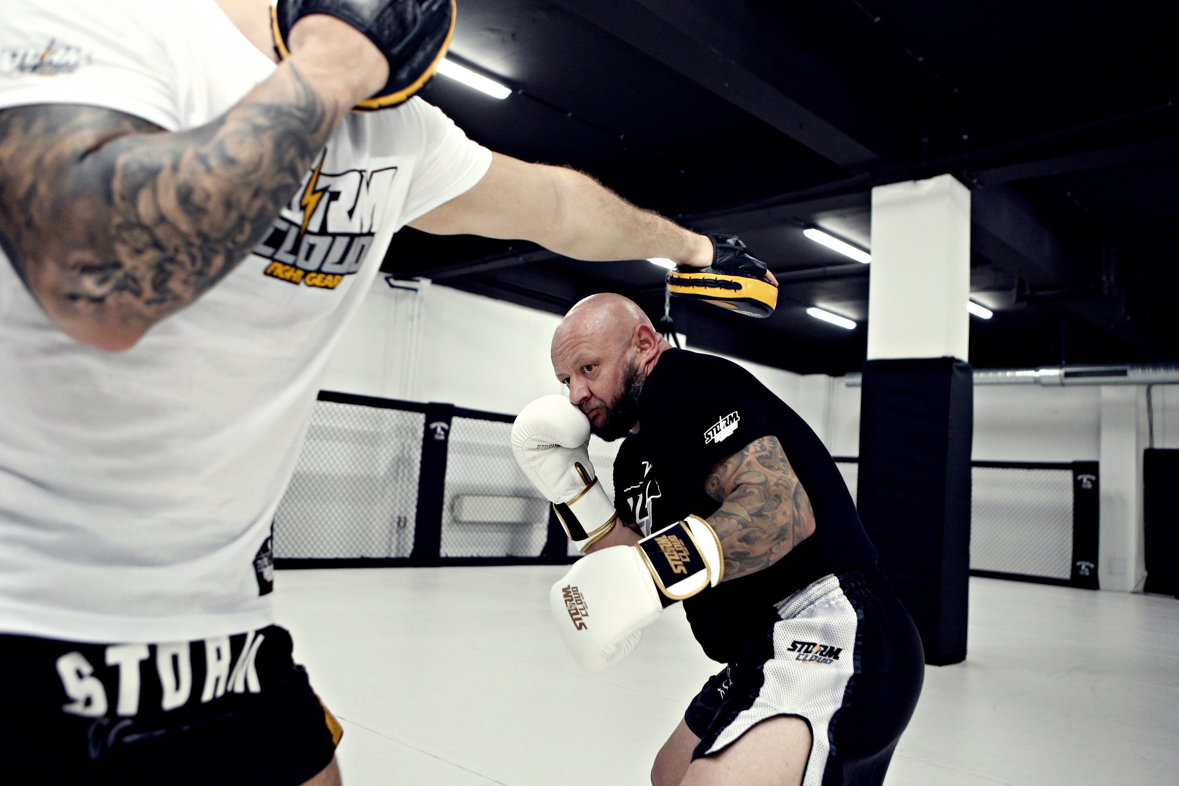 StormCloud Rękawice Bokserskie ze skóry naturalnej Boxing Pro Białe/Złote