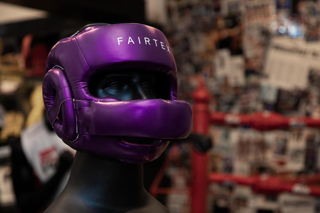 Fairtex Kask Bokserski Sparingowy HG17 z Ochroną Nosa Fioletowy