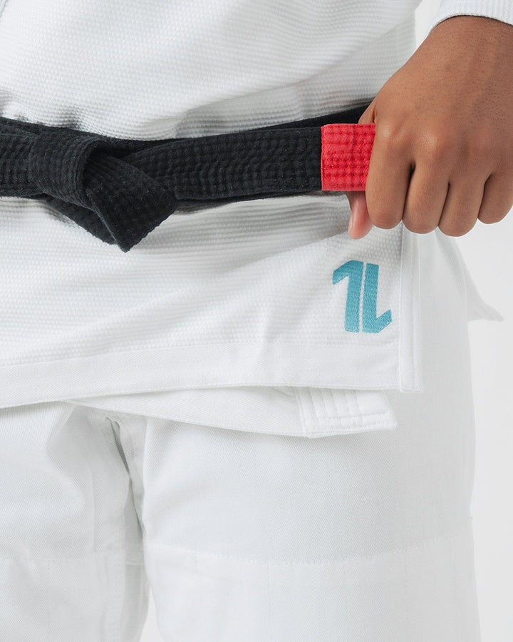 KiNGZ Kimono/Gi BJJ Damskie The One SkyBlue z białym pasem w komplecie