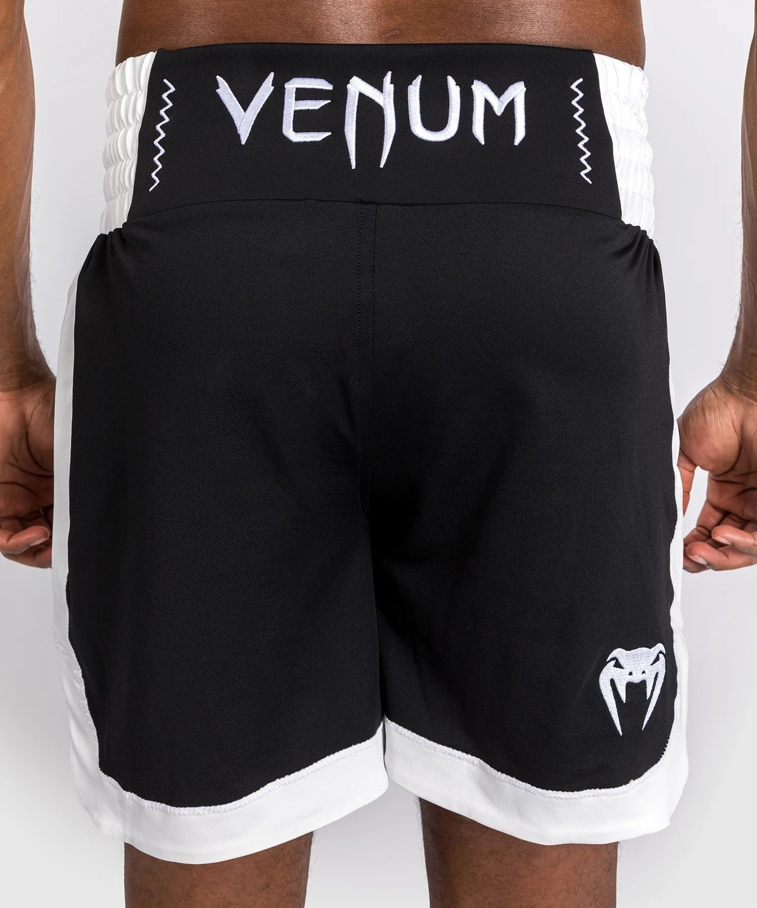 Venum Spodenki bokserskie Classic Czarne/Białe