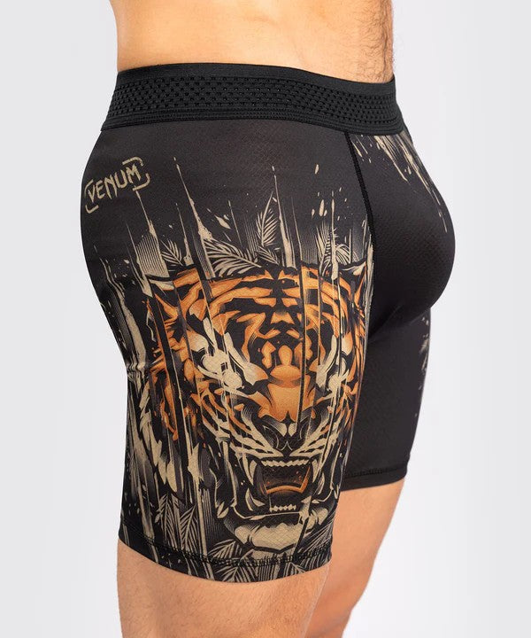 Venum Spodenki Vale Tudo Tiger Black/Neon Orange
