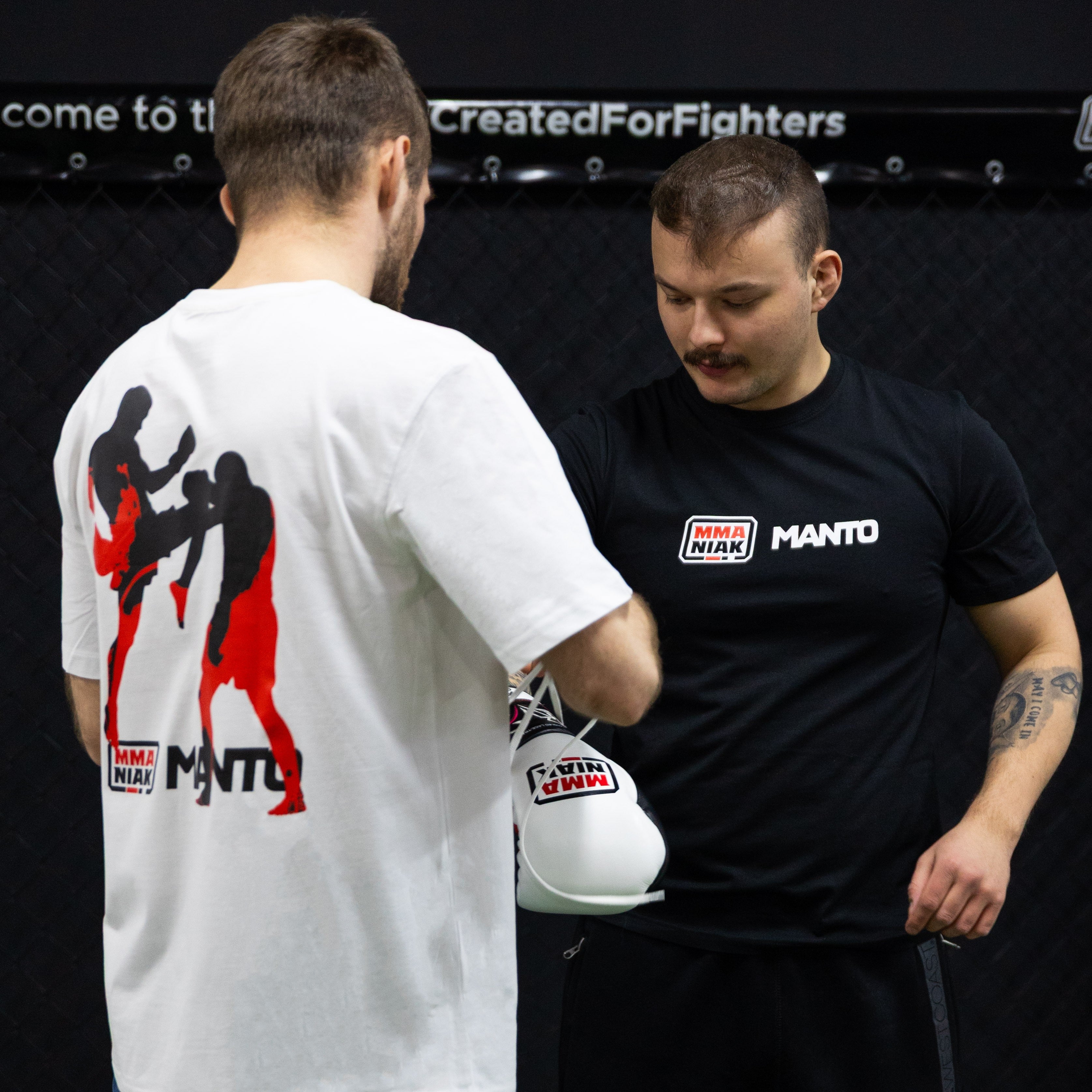 Limitowana koszulka MMAniak x Manto Czarna