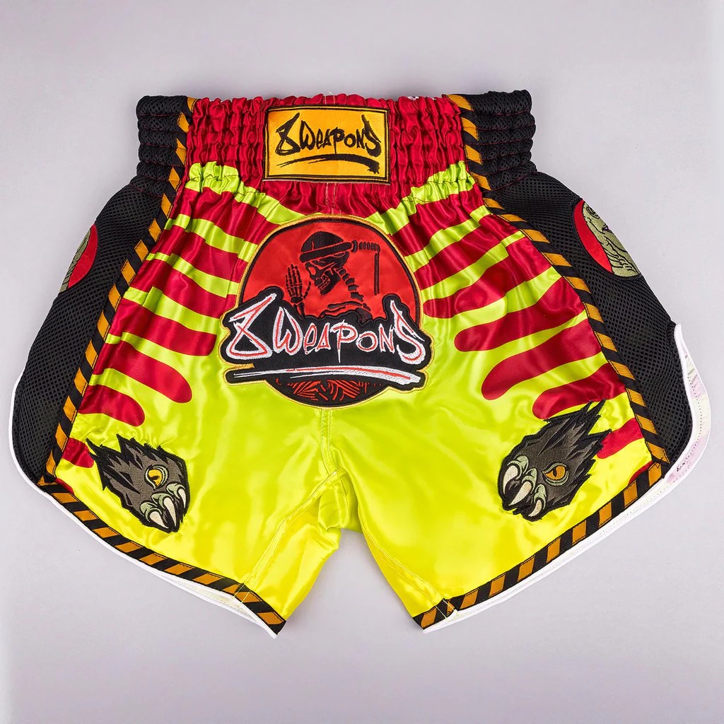 8 Weapons Spodenki Muay Thai Jurassic