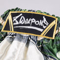 8 Weapons Spodenki Muay Thai Bone Island