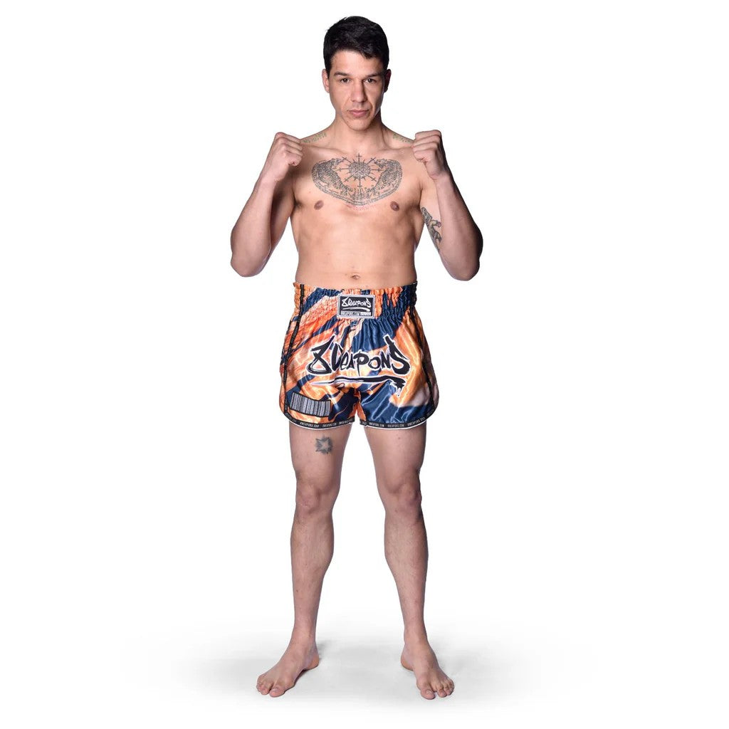 8 Weapons Spodenki Muay Thai Vivo Magma