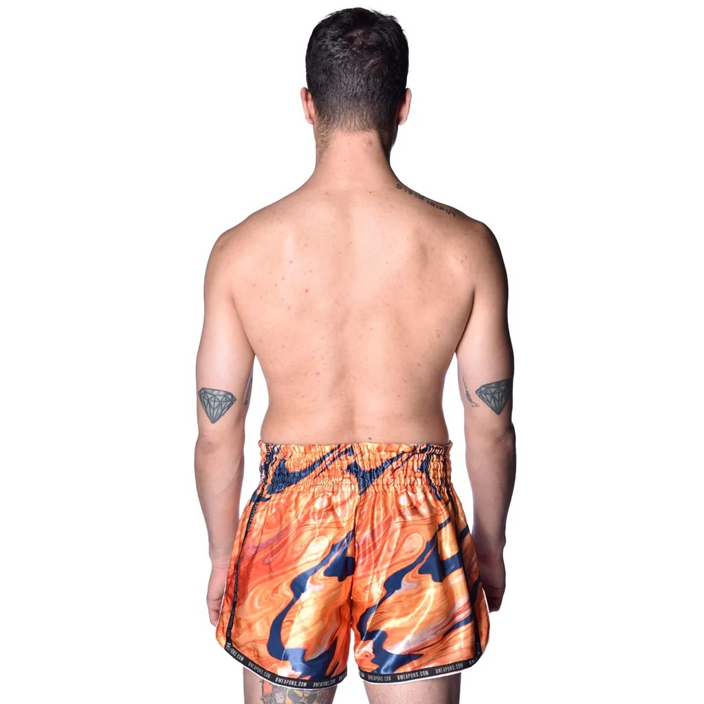 8 Weapons Spodenki Muay Thai Vivo Magma