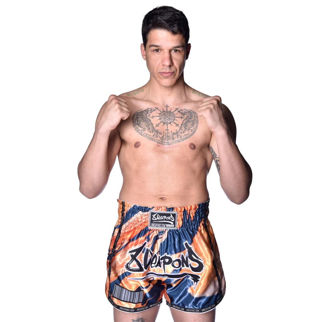 8 Weapons Spodenki Muay Thai Vivo Magma