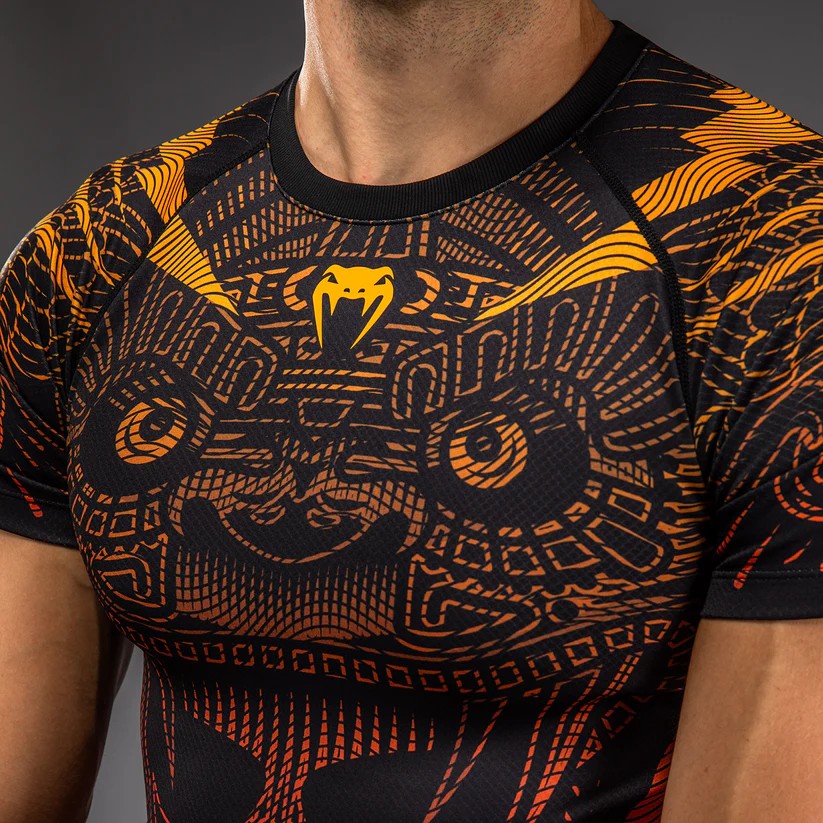 Venum Rashguard Męski Krótki Rękaw Quetzal Fury Czarny/Czerwony