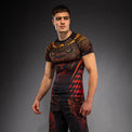 Venum Rashguard Męski Krótki Rękaw Quetzal Fury Czarny/Czerwony