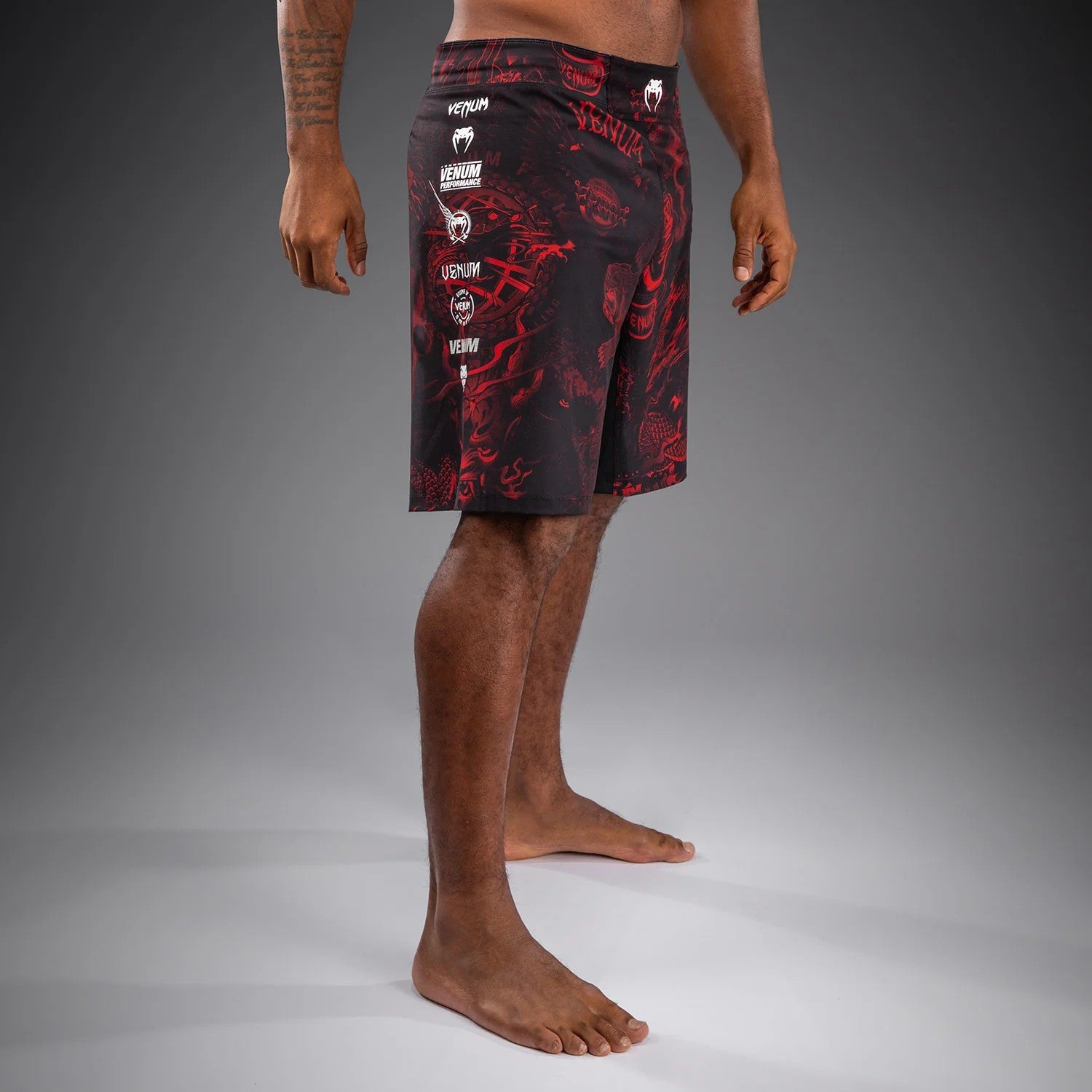 Venum Spodenki do MMA 20th Anniversary Czarne/Czerwone