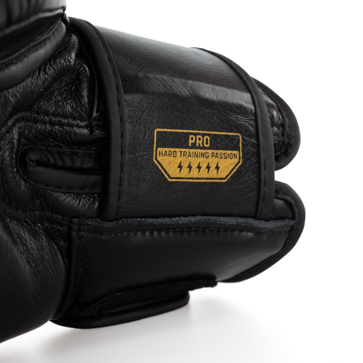 StormCloud Rękawice Muay Thai Blizzard 2.0 Czarne/Złote