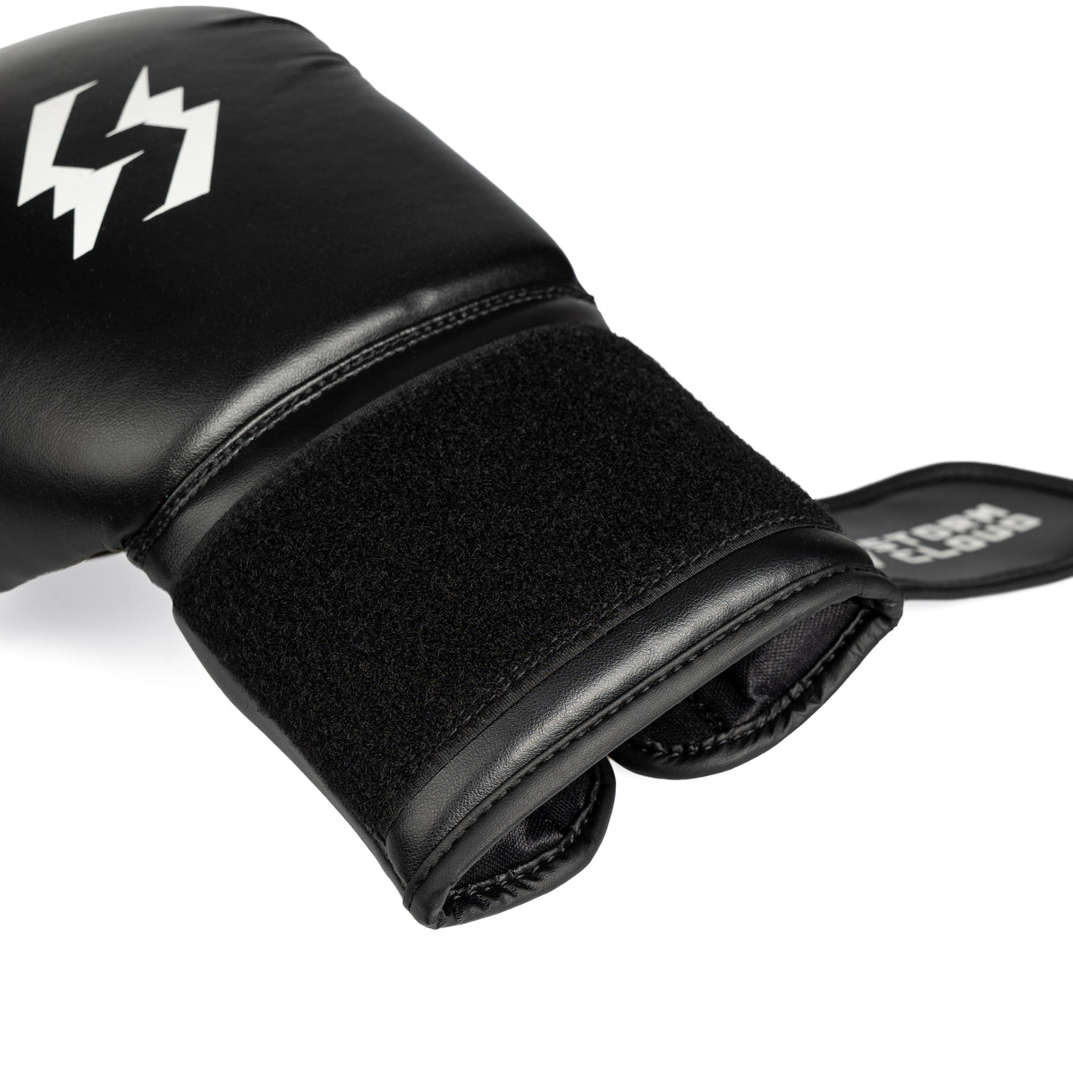 StormCloud Rękawice Bokserskie Bolt 2.5 Czarne/Białe
