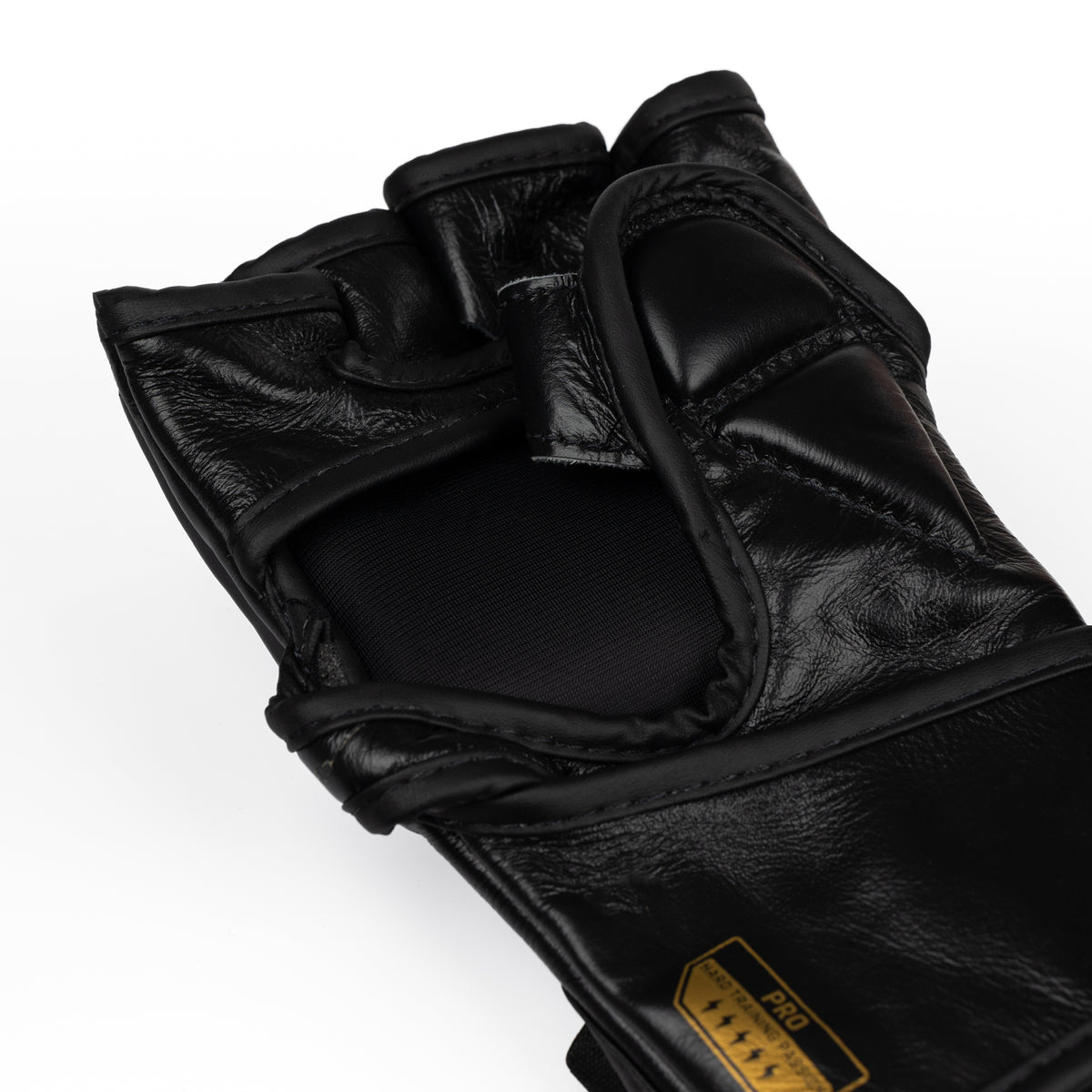StormCloud Rękawice do MMA Hurricane 3.0 4oz Czarne/Złote
