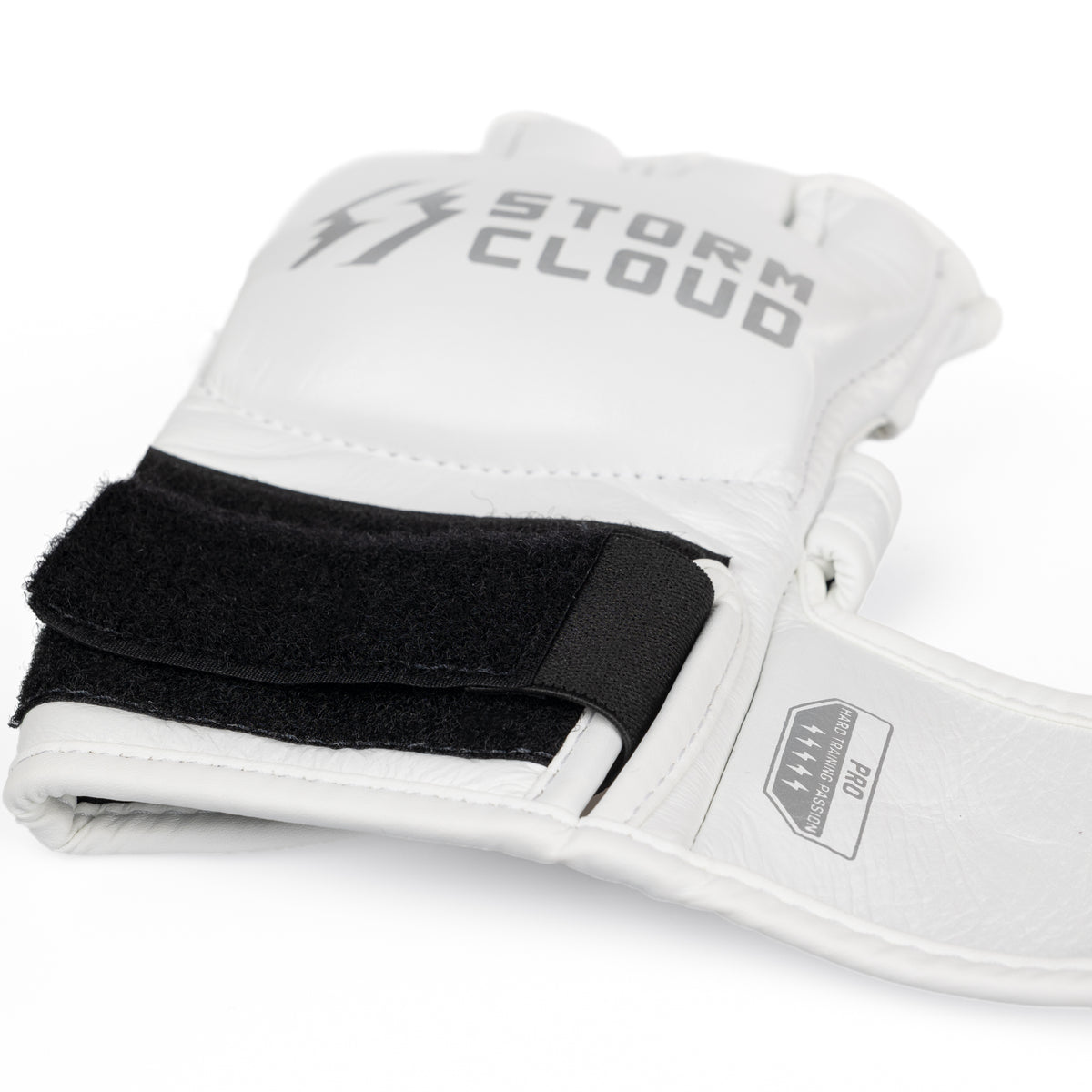 StormCloud Rękawice do MMA Hurricane 3.0 4oz Białe/Srebrne