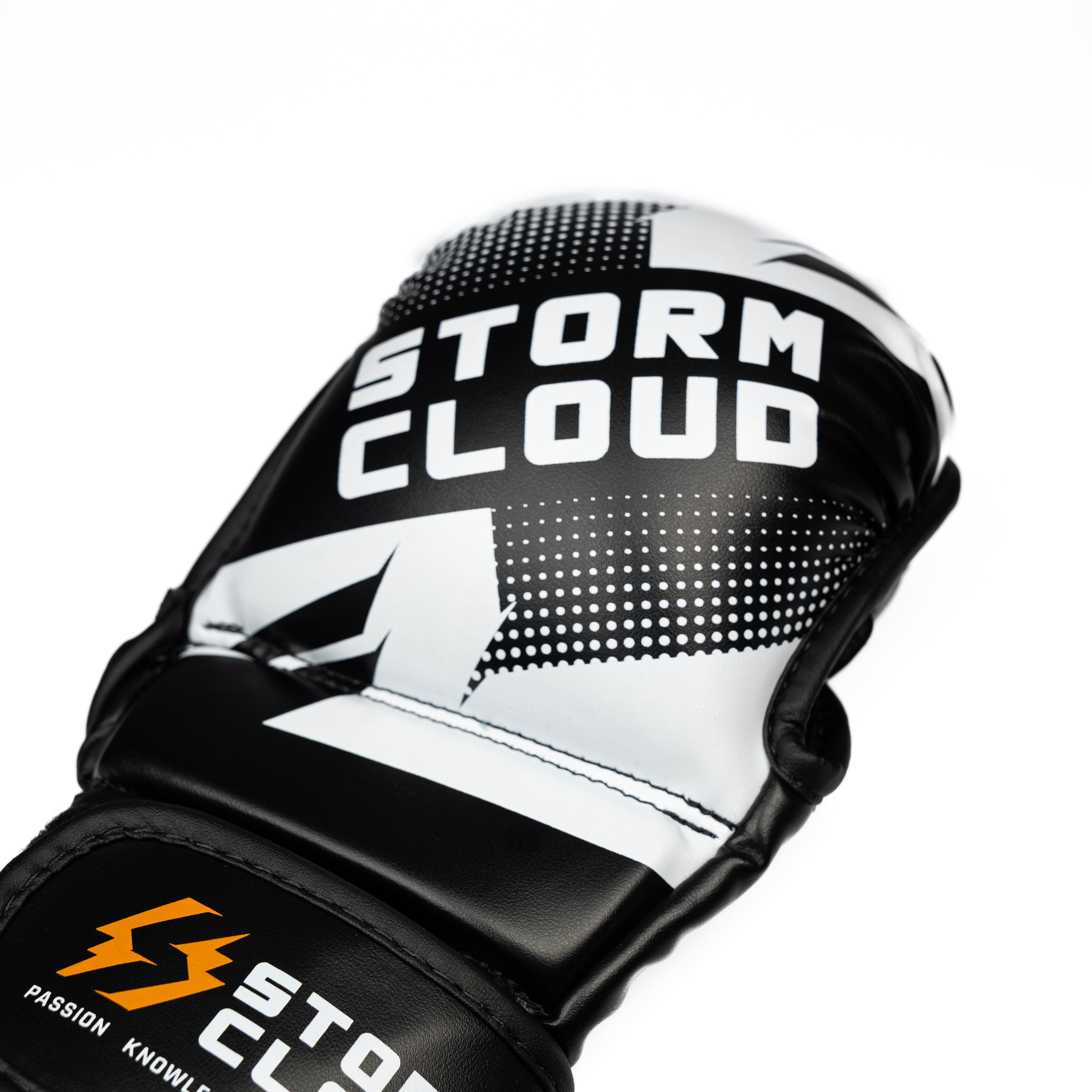 StormCloud Rękawice do MMA Bolt 3.0 Sparingowe Czarne/Białe