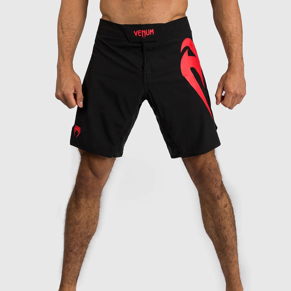Venum Spodenki MMA Light 5.0 Czarne/Czerwone